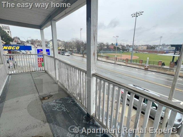 543 Broadway, Magoun Square