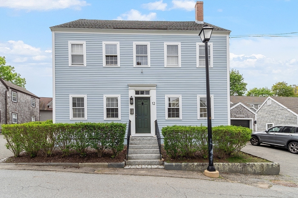 12 Morse Ct, Manchester