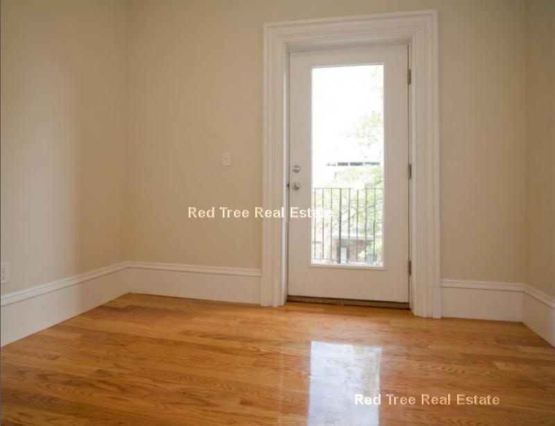 659 Massachusetts Ave, South End