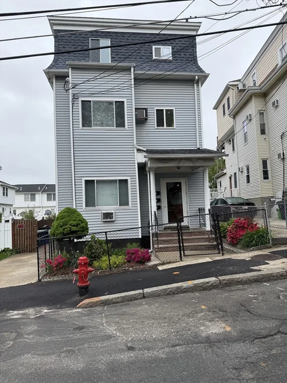 34 Florence St, East Somerville