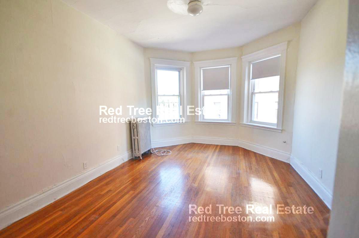 5 Walbridge St, Allston