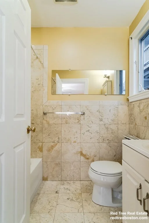 164 Boylston St, Jamaica Plain