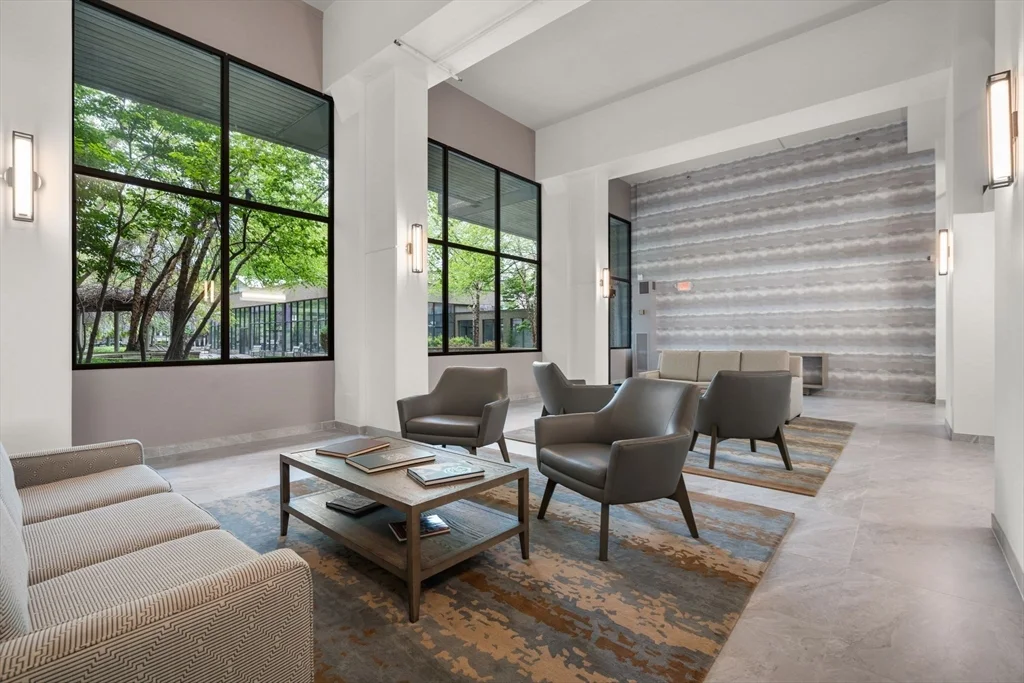 1731 Beacon, Brookline