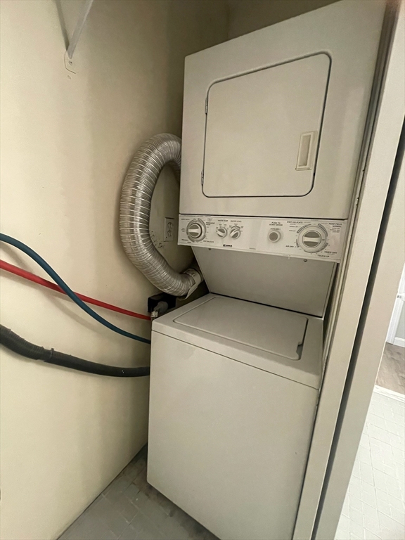 500 Washington, Quincy