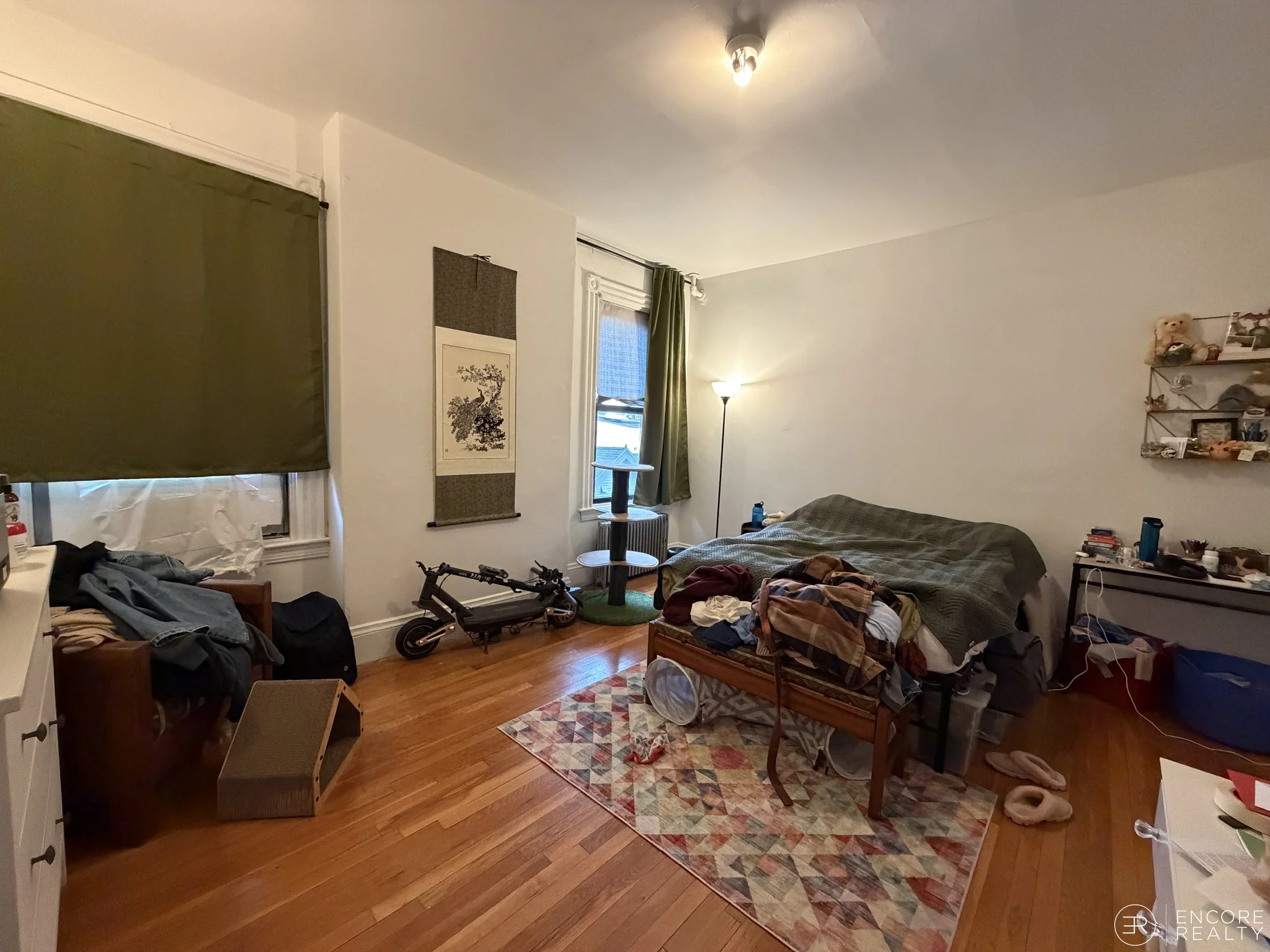 16 Davis Ave, Emerson Gardens