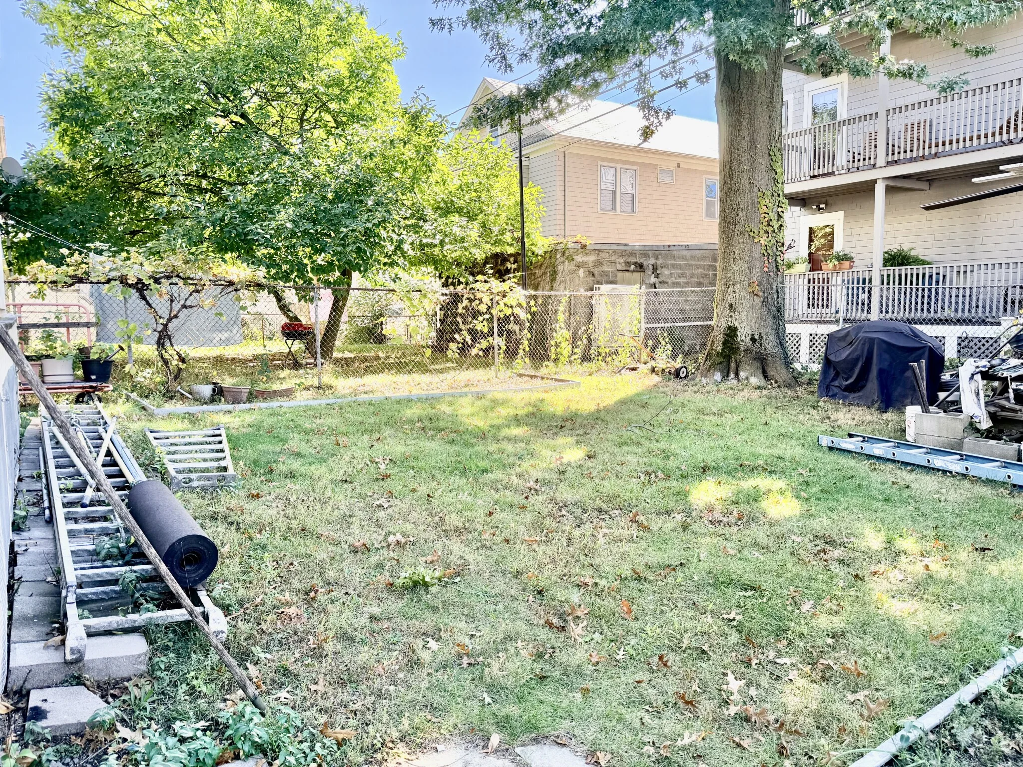 70 Raymond Ave, West Somerville