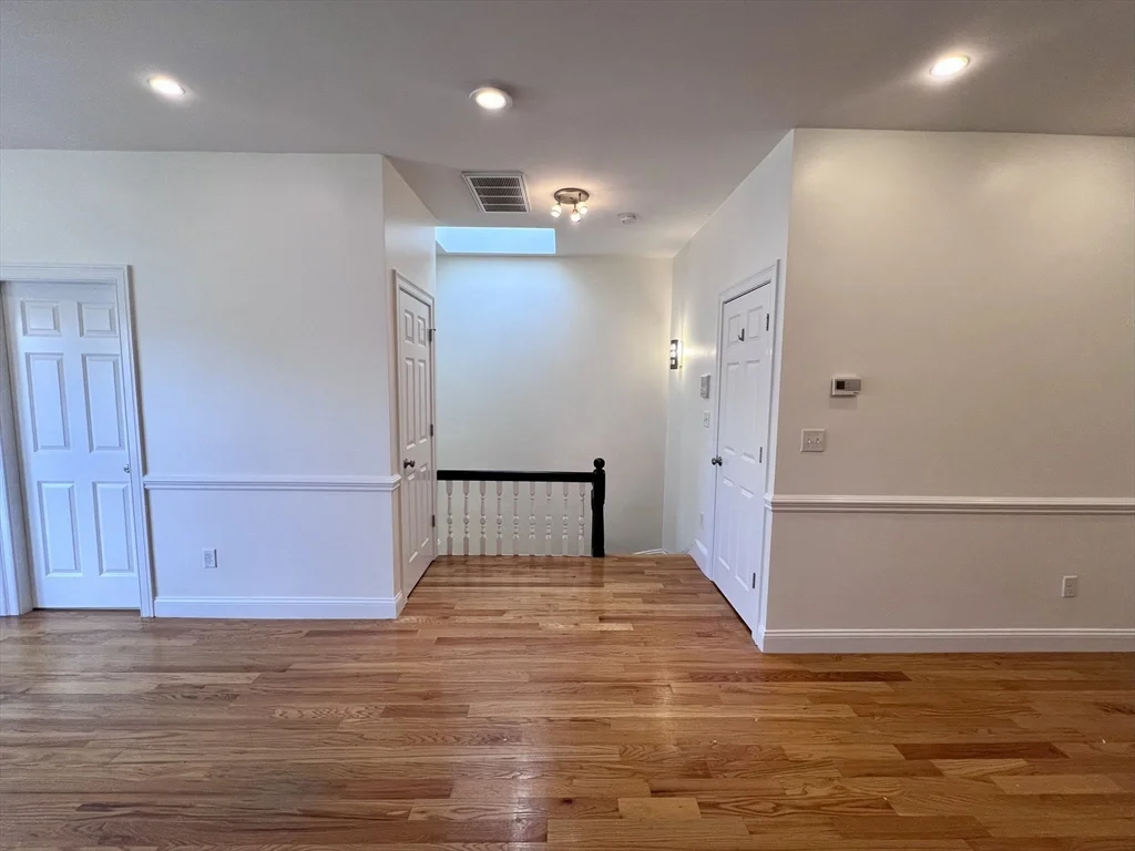 150-1/2 M St, South Boston