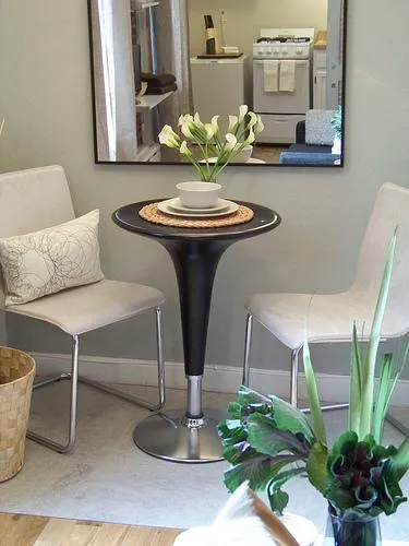 435 Hanover St, North End