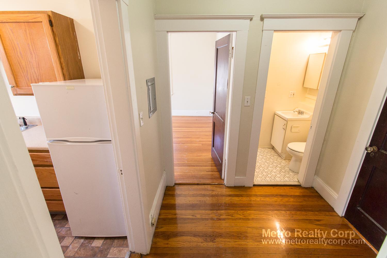 7 Scottfield Rd, Allston