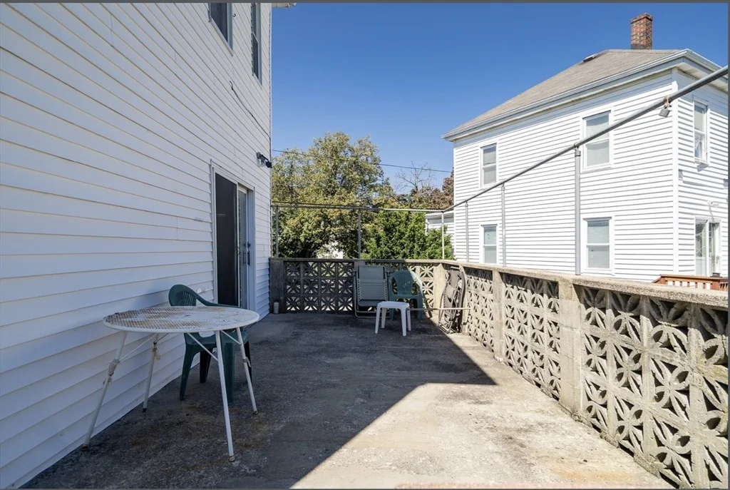 24 Blaine St, Malden