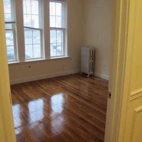 15 Glenville Ave, Allston