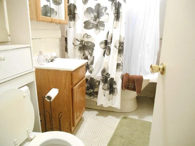 1175 Boylston St, Fenway