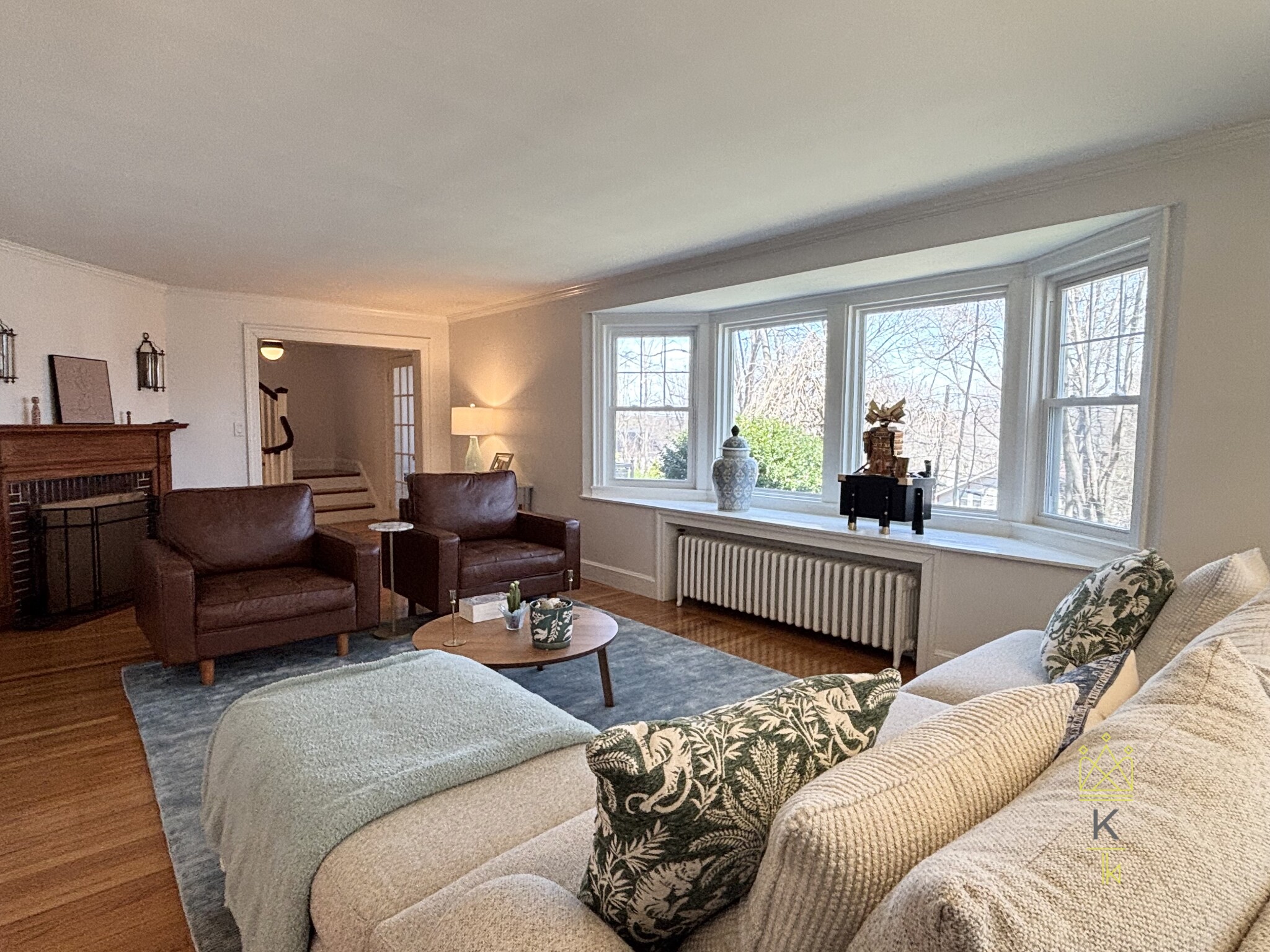 198 Wolcott Rd, Chestnut Hill