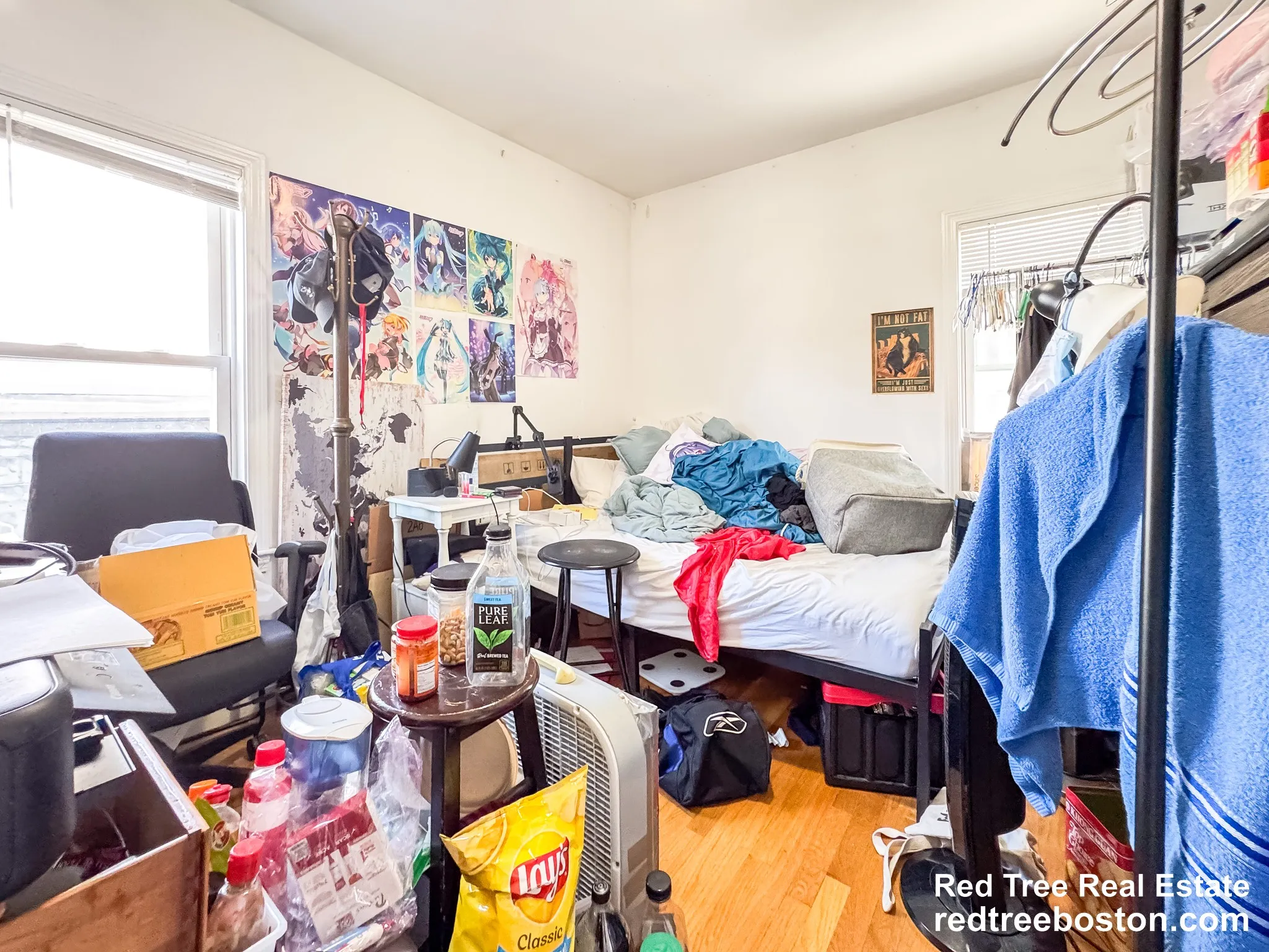 28 Linden St, Allston