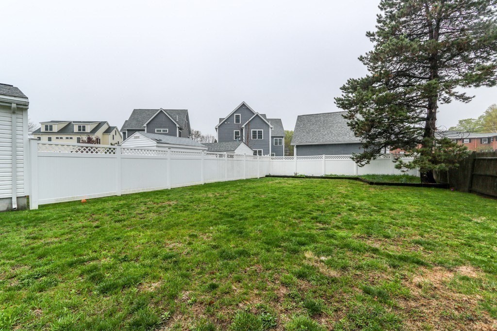 109 Farwell St, Newtonville