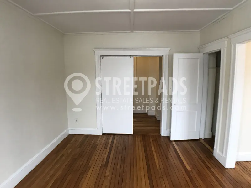 1179 Boylston St, Fenway