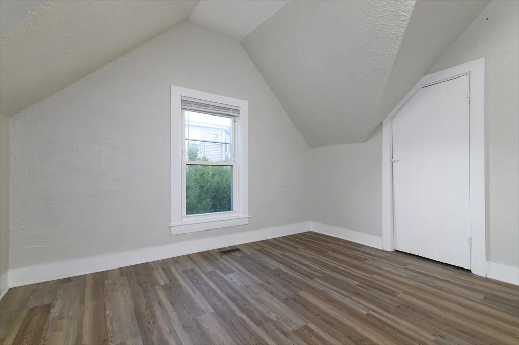 69 Beacon Park, Brockton