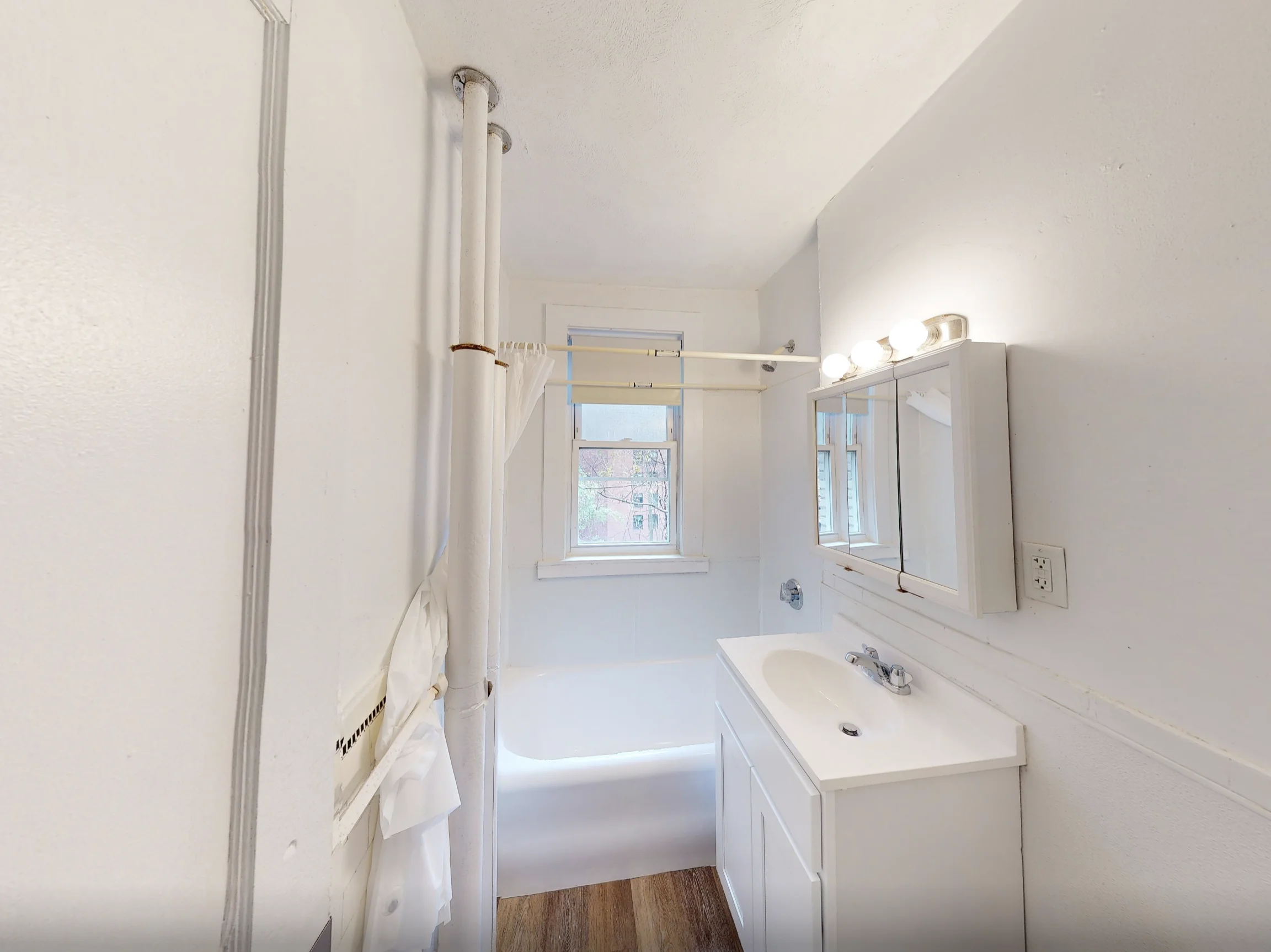 1626 Commonwealth Ave, Brighton