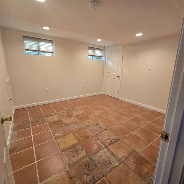 56 Waterhouse, West Somerville