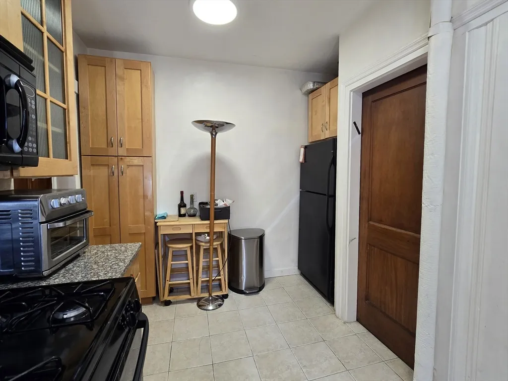 11 Story St, Harvard Square