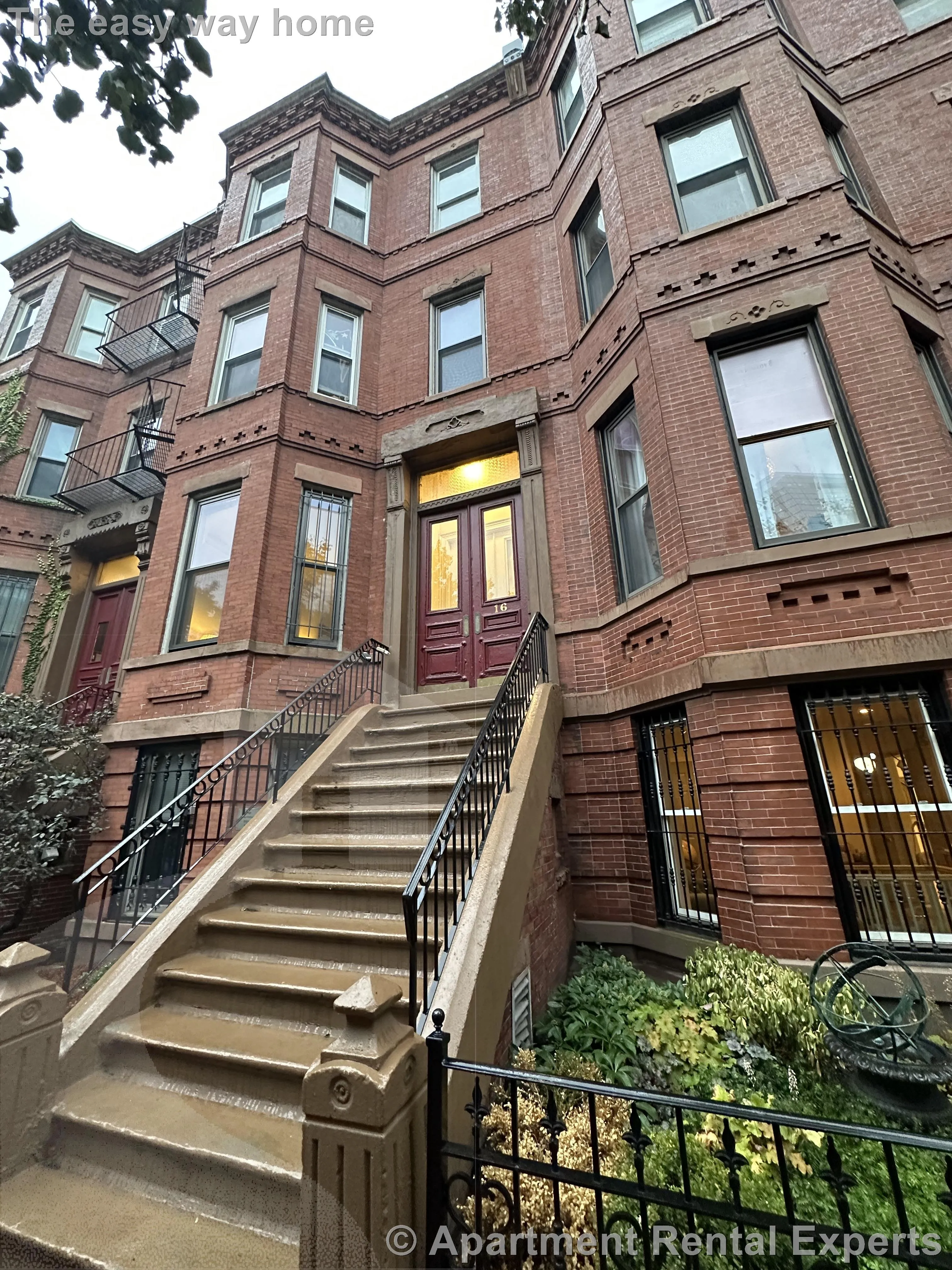 16 Yarmouth St, Back Bay