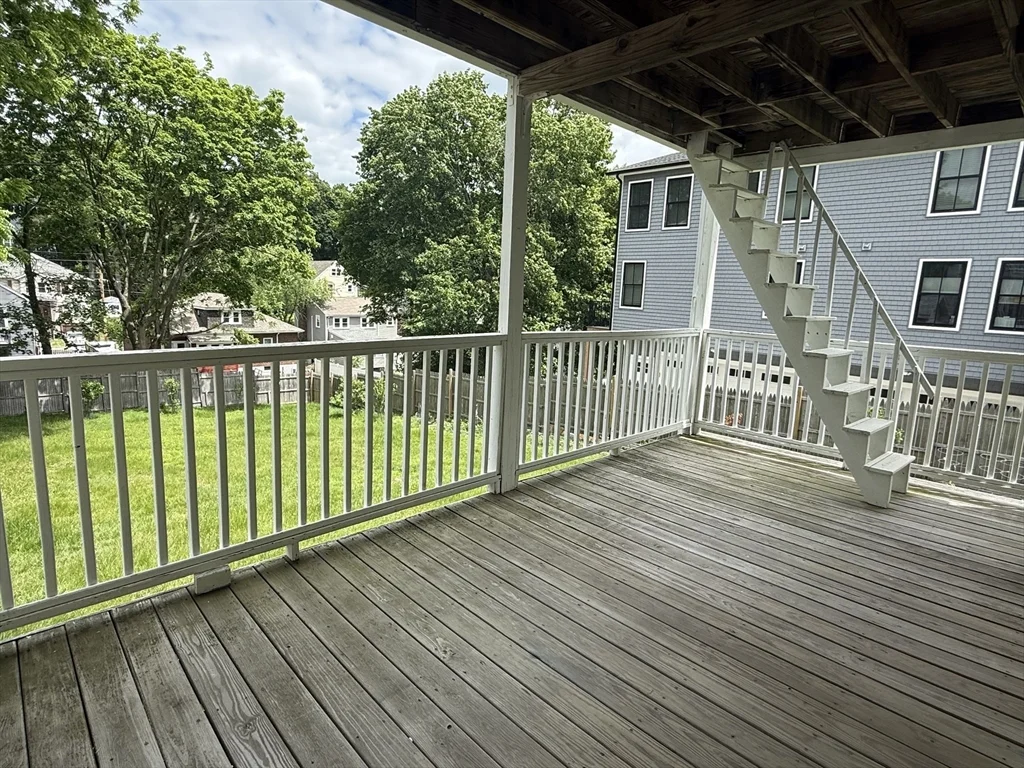 87 Glendower Rd, Roslindale