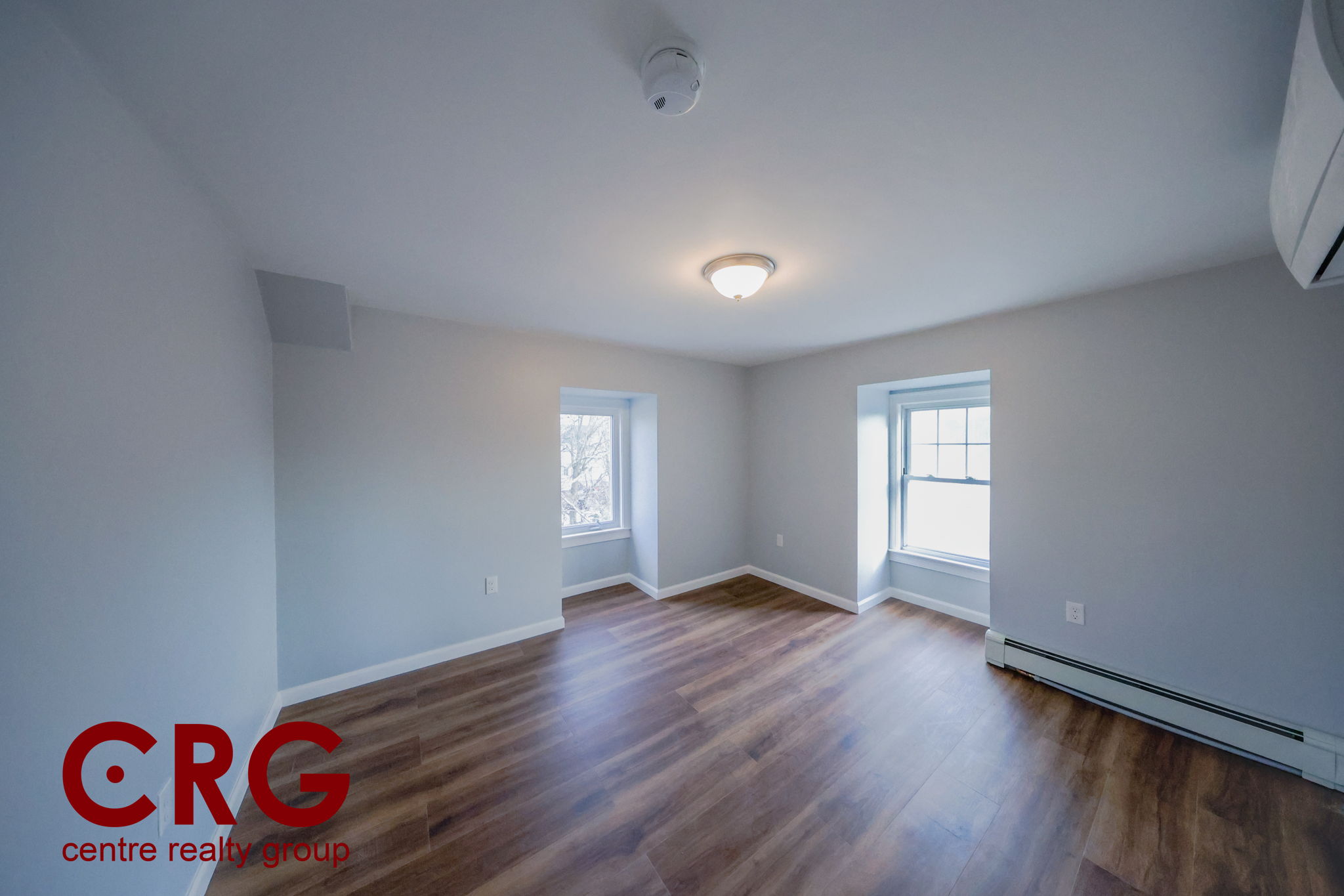 81 Alder Ter, South Side