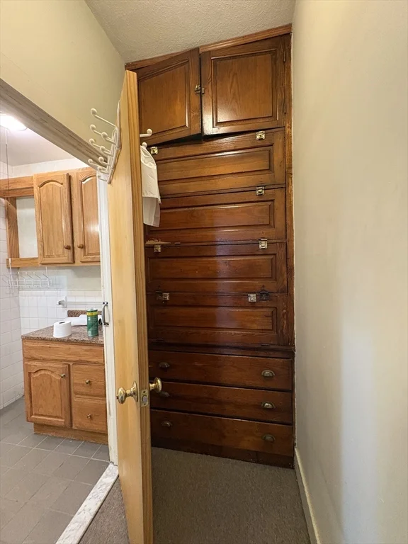 26 Saint James St, Newton