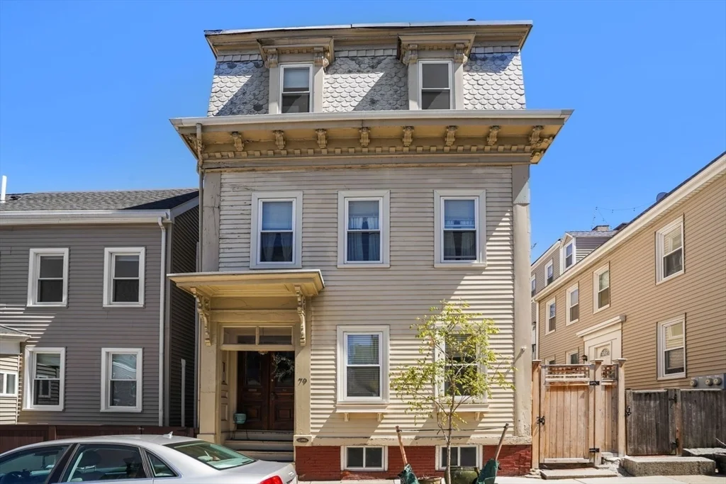 79 Pearl St, Charlestown