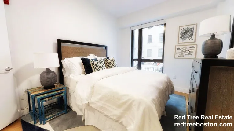 150 Camden St, Roxbury