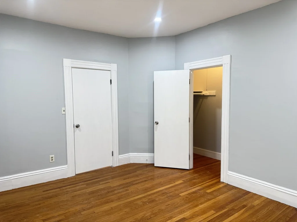 324 Granite St, Quincy