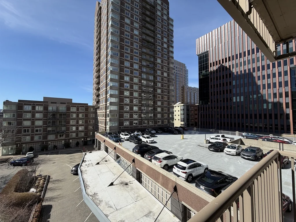 10 Museum Way, East Cambridge