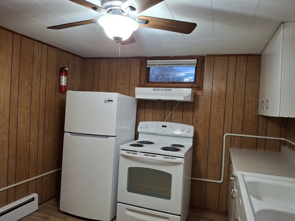 71-2 Chapel St, Shirley