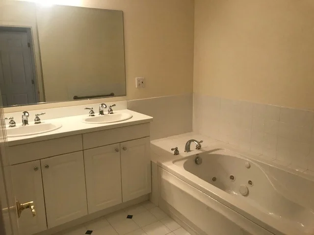 10 Northwood Dr, Sudbury