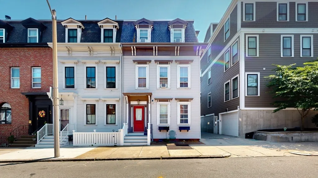 58 P St, South Boston