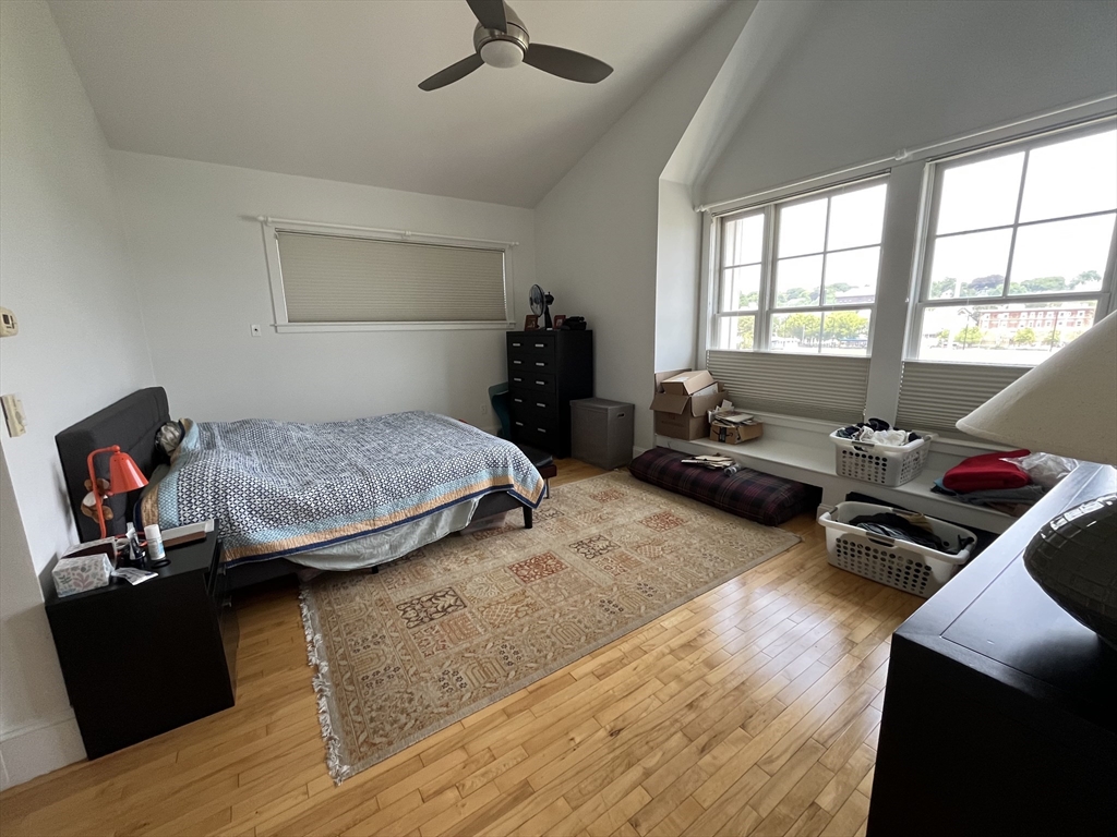 17 Ivaloo St, Ward Two