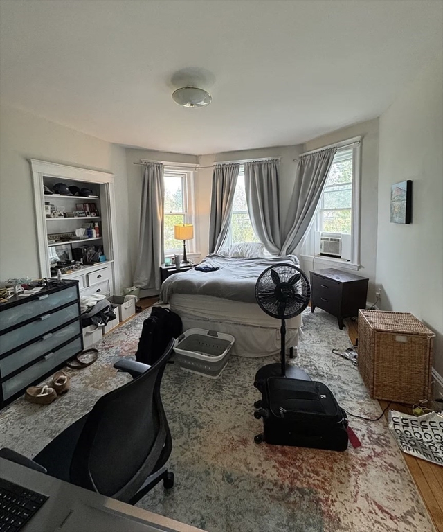 315 Harvard St, Mid-Cambridge