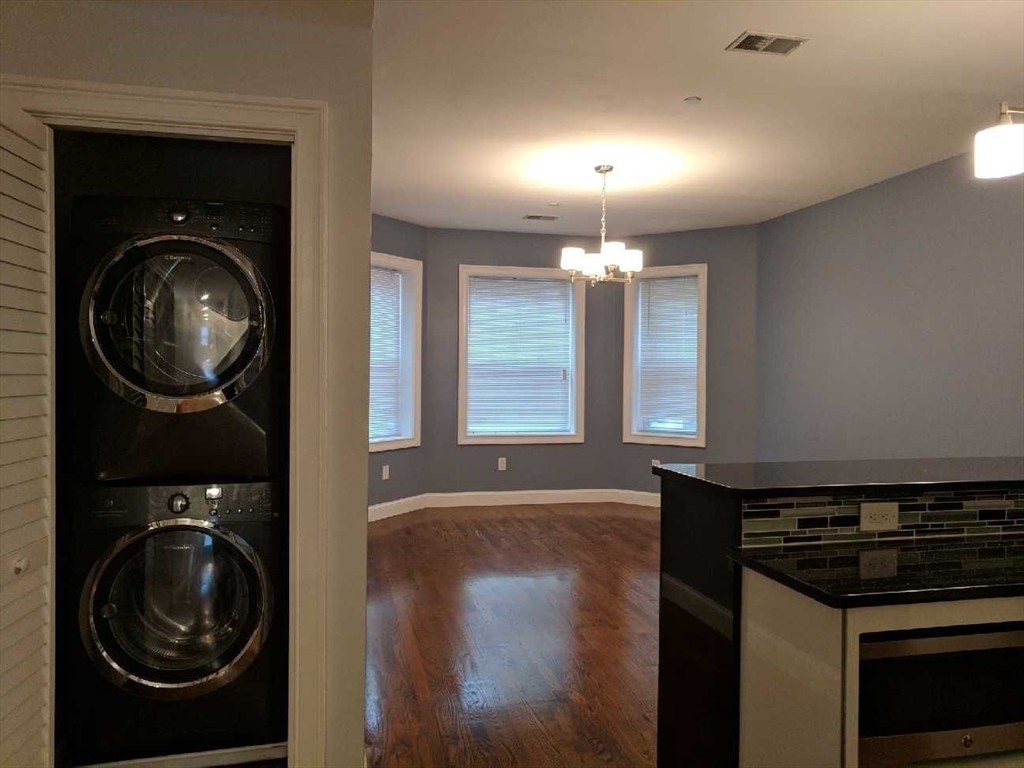 88 Browne St, Brookline