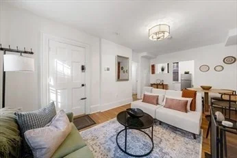 102 Revere, Beacon Hill