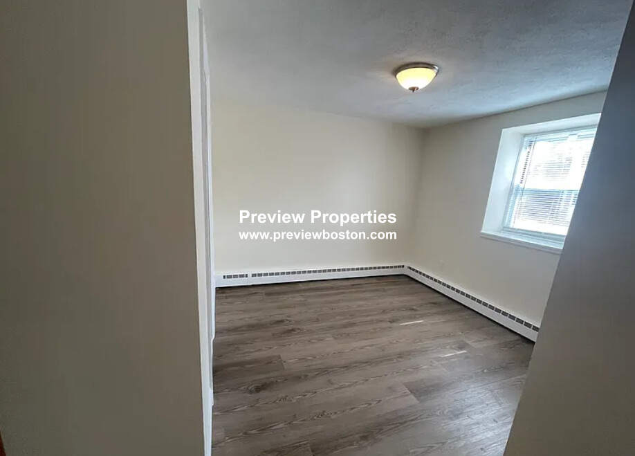168 North Beacon St, Brighton