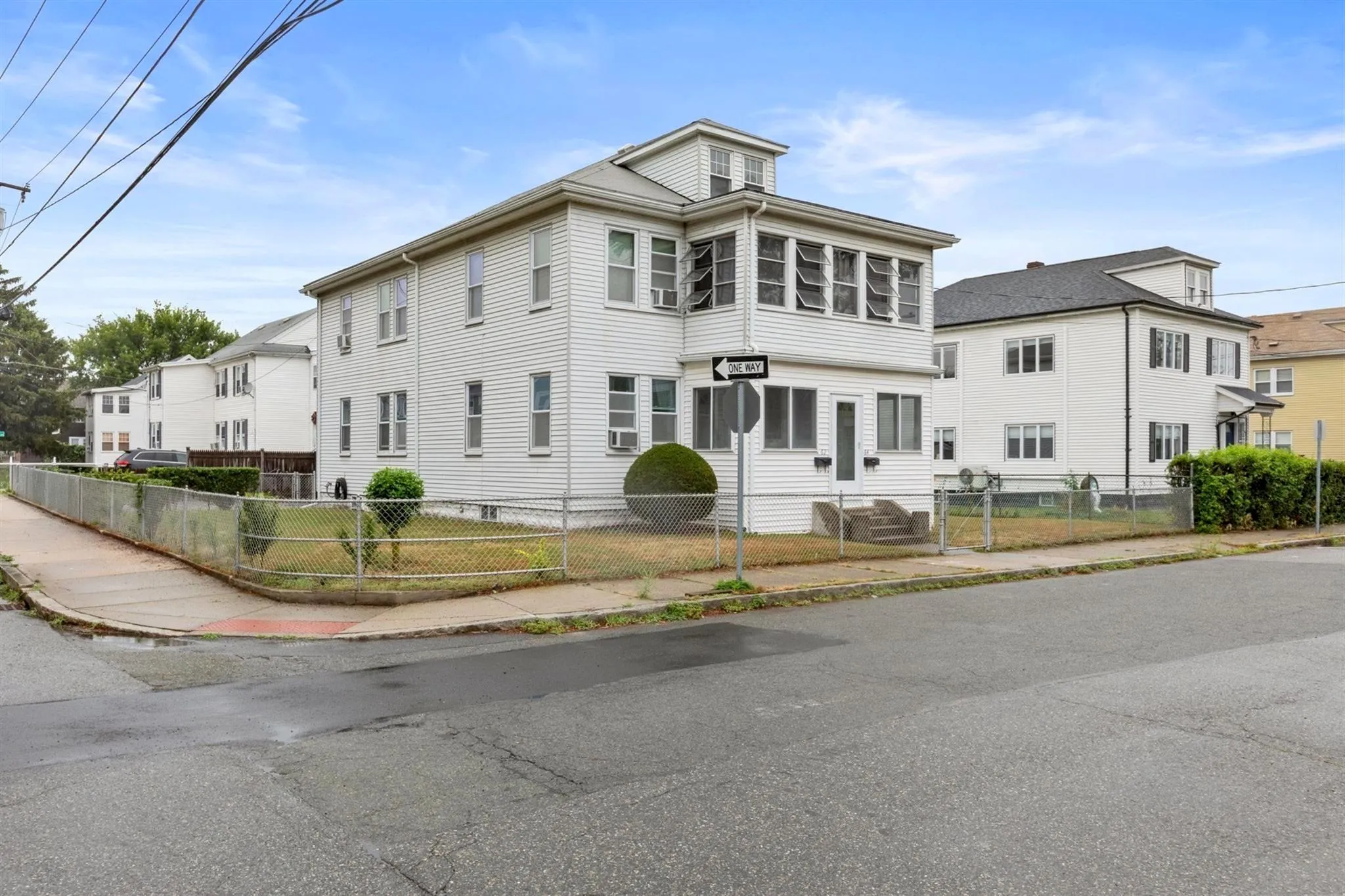 62 Billings Ave, South Medford