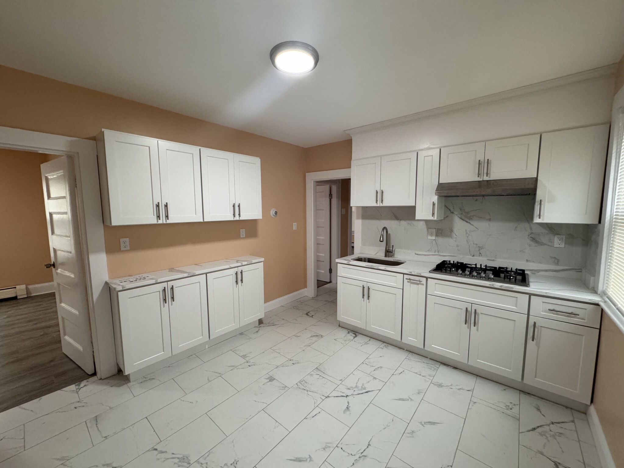 22 West Squantum St, North Quincy