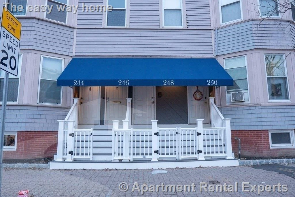 246 Hampshire St, Inman Square