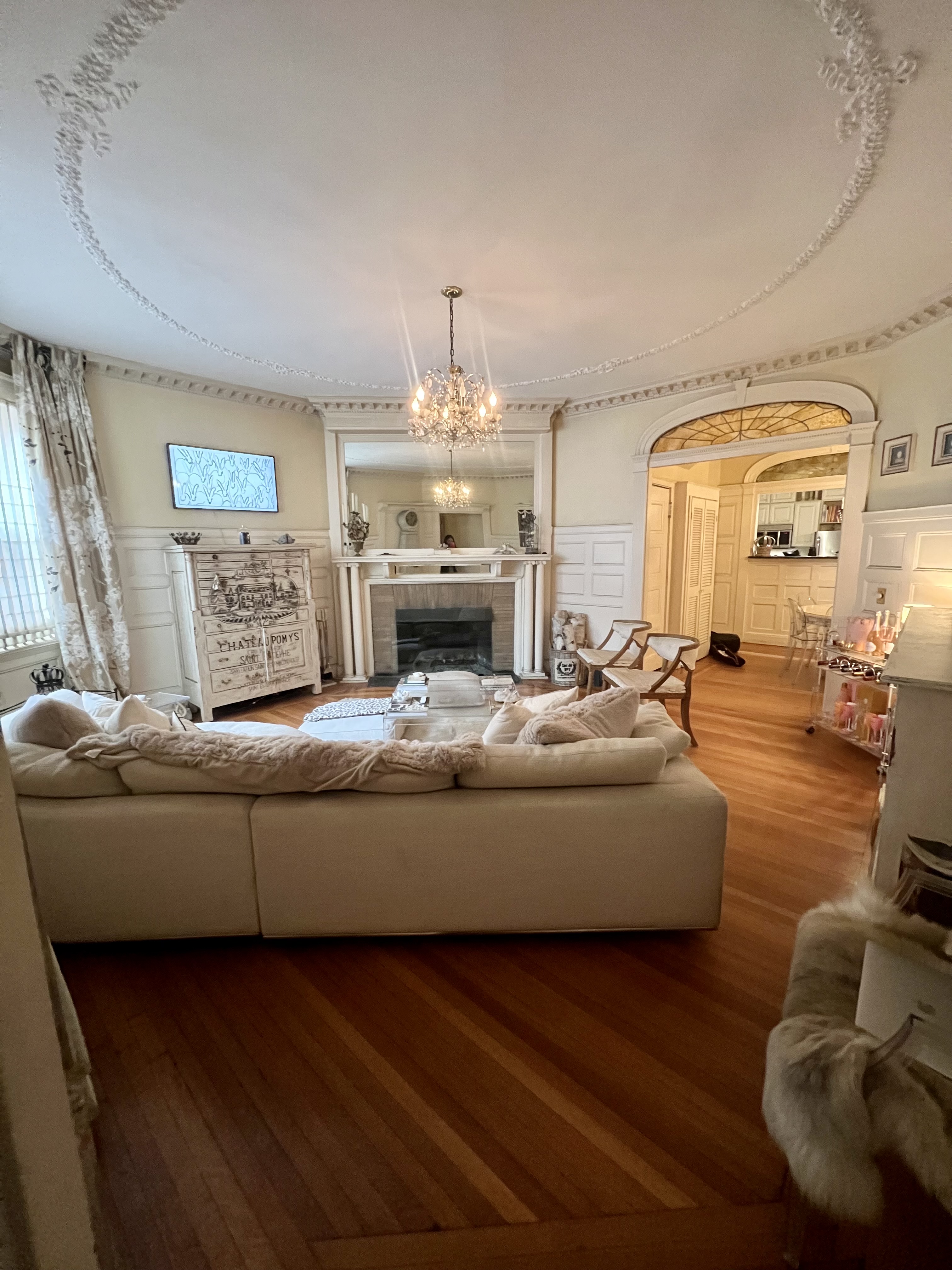 306 Commonwealth Ave, Back Bay