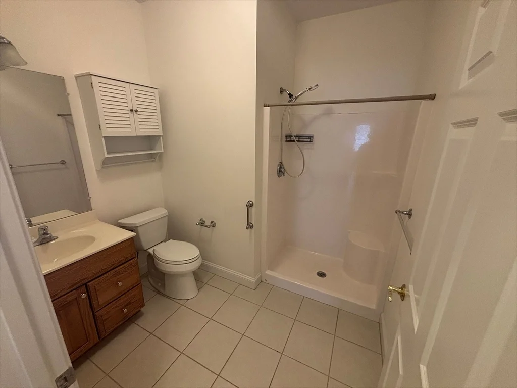 501 Autumn Ridge Dr, Ayer