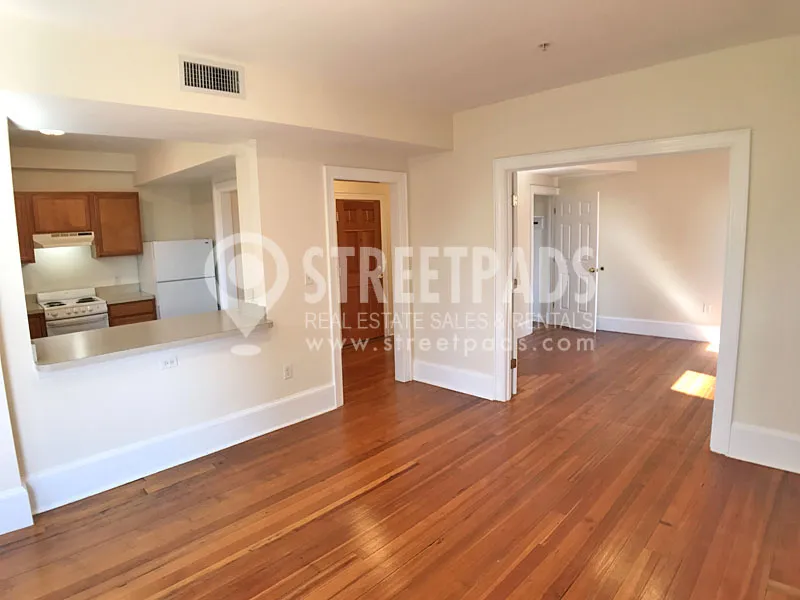 881 Massachusetts Ave, Central Square