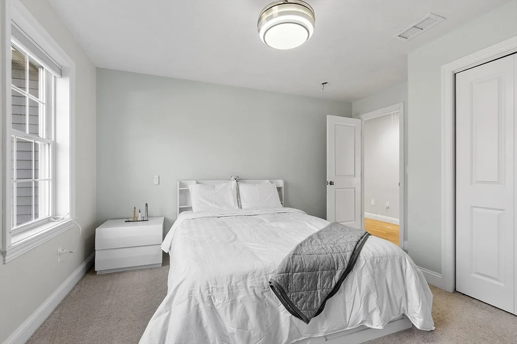27 Spring Rd, Westborough