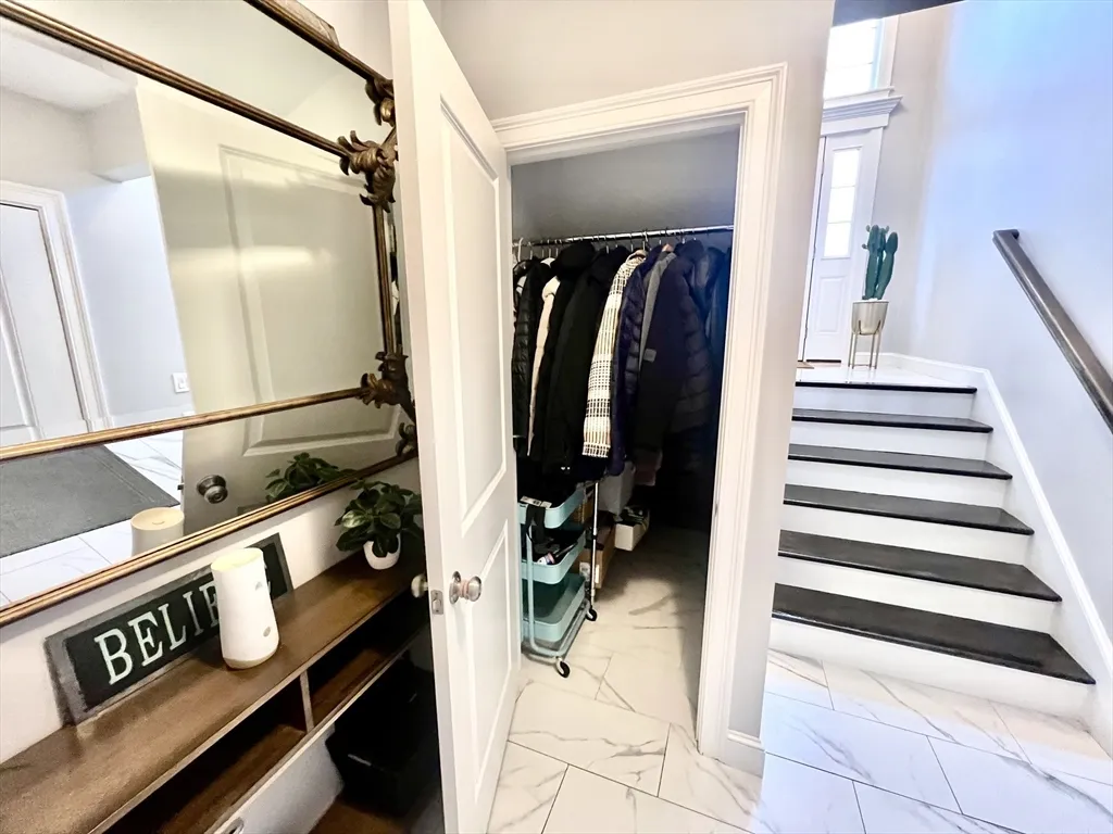 259 Oakwood Ave, Revere