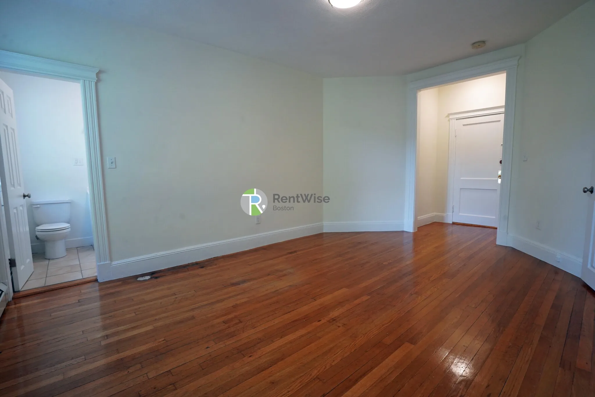 86 Brainerd Rd, Allston