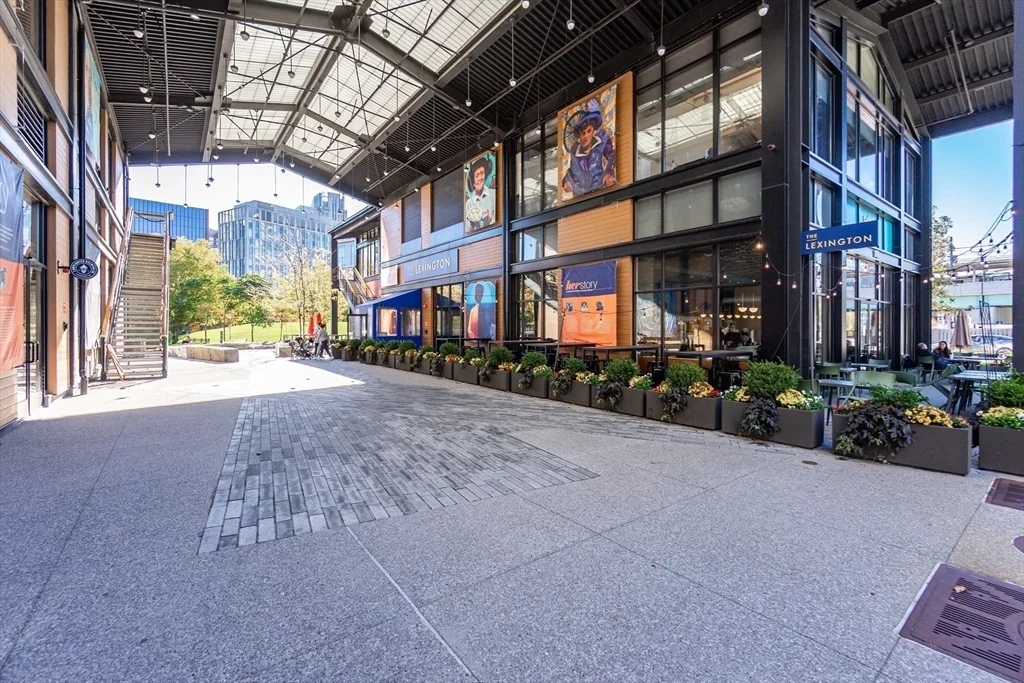 8-10 Museum Way, East Cambridge